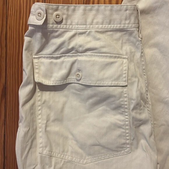 EUC Perfect Vintage Wide-Leg Cargo Pant: Utility Edition in Antique Cream, 32 - Picture 8 of 8